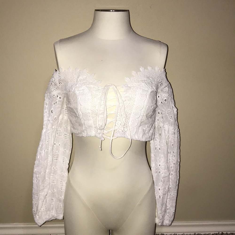 Off the shoulder crochet long sleeve crop top